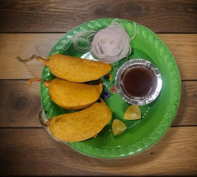 Bharela Marcha Bhajiya 250 Gm