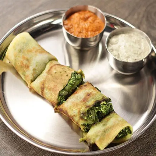 Cheese Palak Paneer Dosa