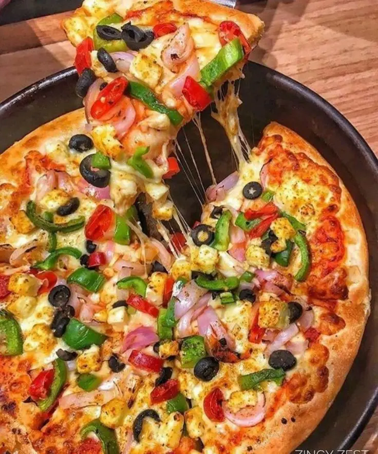Veg Pizza (Medium)